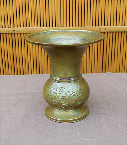 Bronze temple vase, engraved inscription, etched, antique Japanese metalwork for ikebana, tea ceremony, Japanese interior design