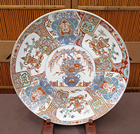 Large Imari charger, hand painted, antique Japanese porcelain for Japanese interior design, Japanese gardens, ikebana, in Los Angeles