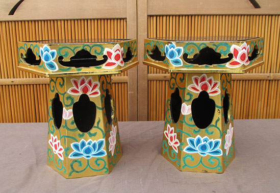 Pair hexagonal gold Buddhist temple stands, colorful lotus flowers, antique Japanese lacquer, Japanese interior design, tea ceremony 